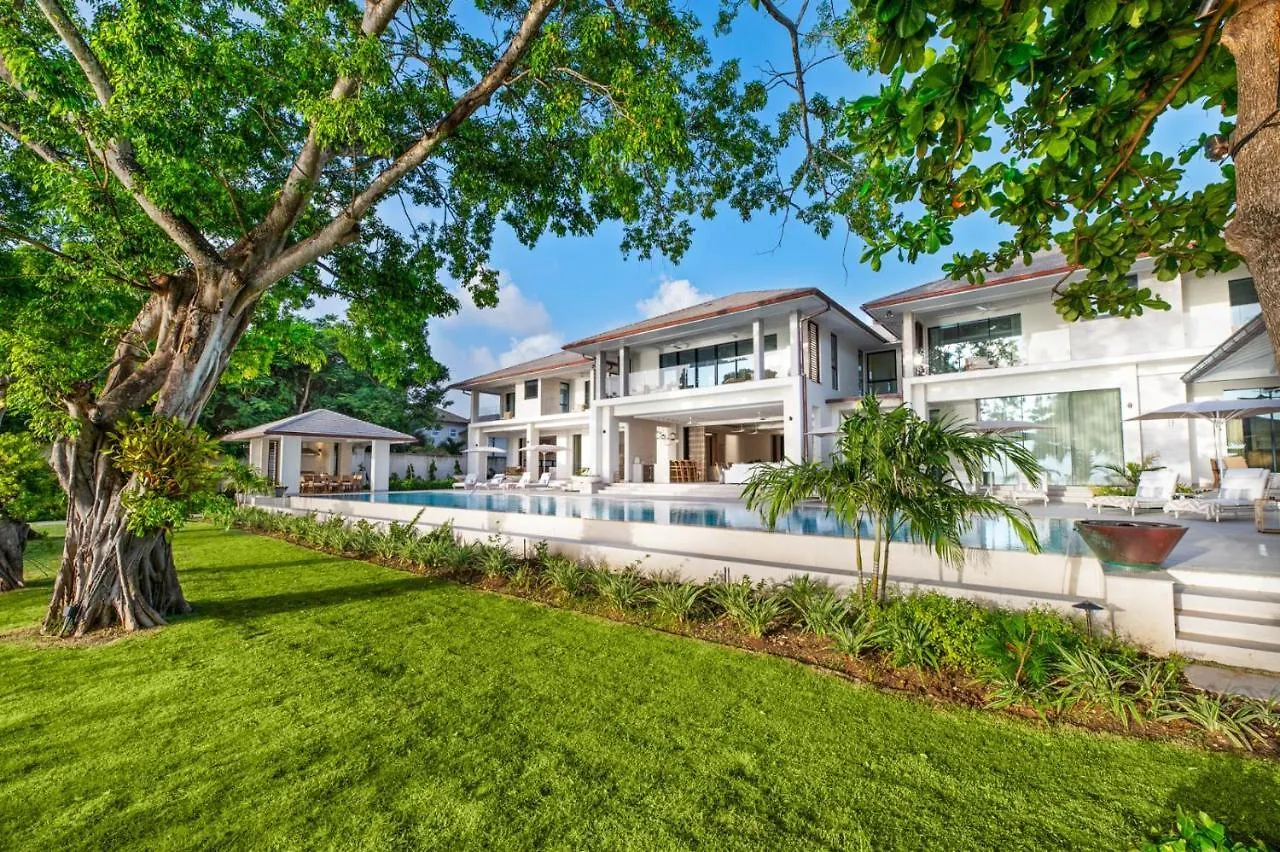 One Beachlands - Luxury Beachfront Mansion Saint James Barbados