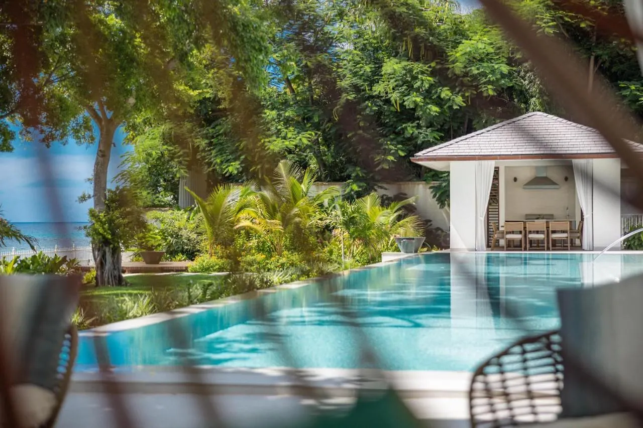 One Beachlands - Luxury Beachfront Mansion Saint James Villa