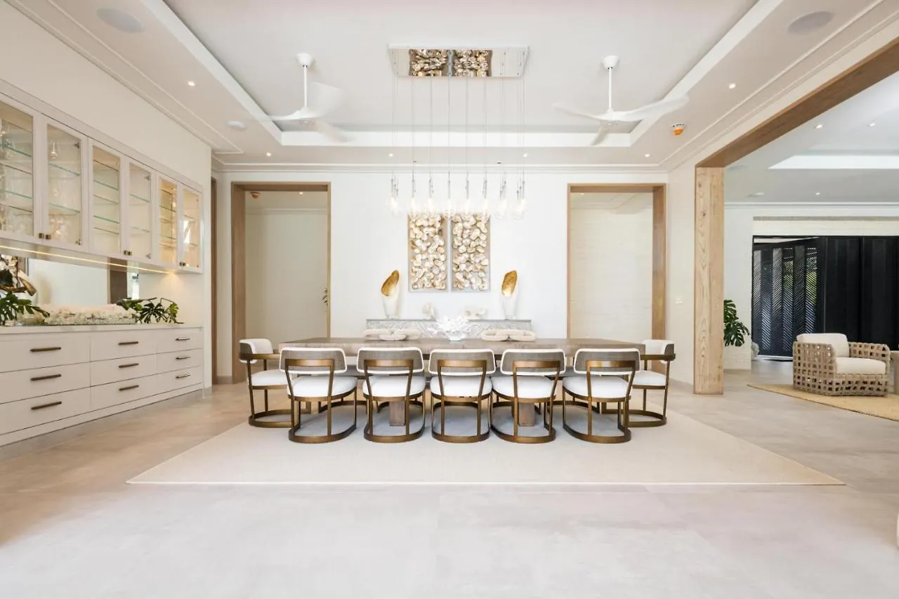 One Beachlands - Luxury Beachfront Mansion Saint James